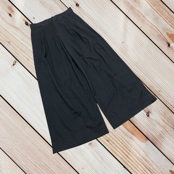 Banana Republic size 8 petite black wide leg pleated flannel pant - Picture 2 of 12